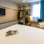 Ibis Centre