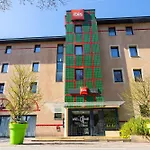 Ibis Centre