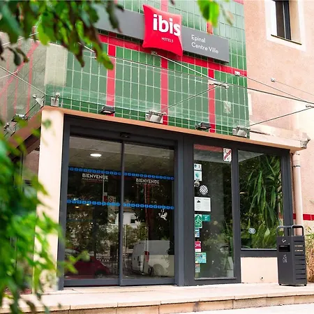 Ibis Centre Hotel 3*