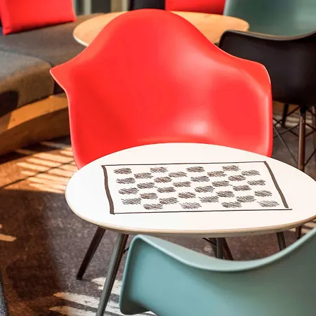 Ibis Centre 3*