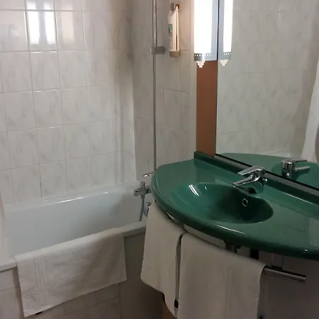 酒店 埃皮纳勒中心宜必思酒店