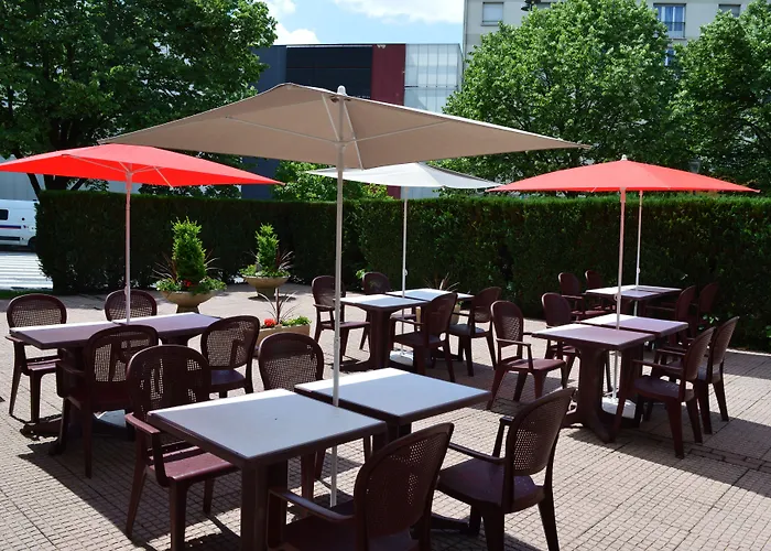 Hotel Ibis Centre 3*